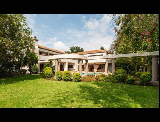 5 BEDROOM HOUSE FOR SALE IN DOWERGLEN EXT 4